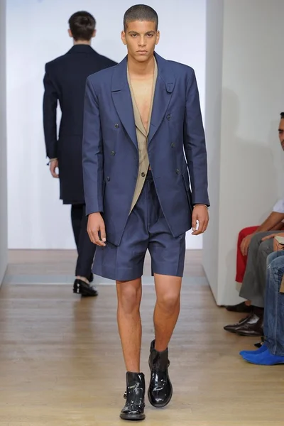 Look 6